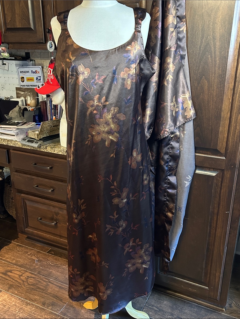 Elizabeth Lauren Sz 1X Satin Floral Long Kimono Robe Nightgown Set Brown Floral